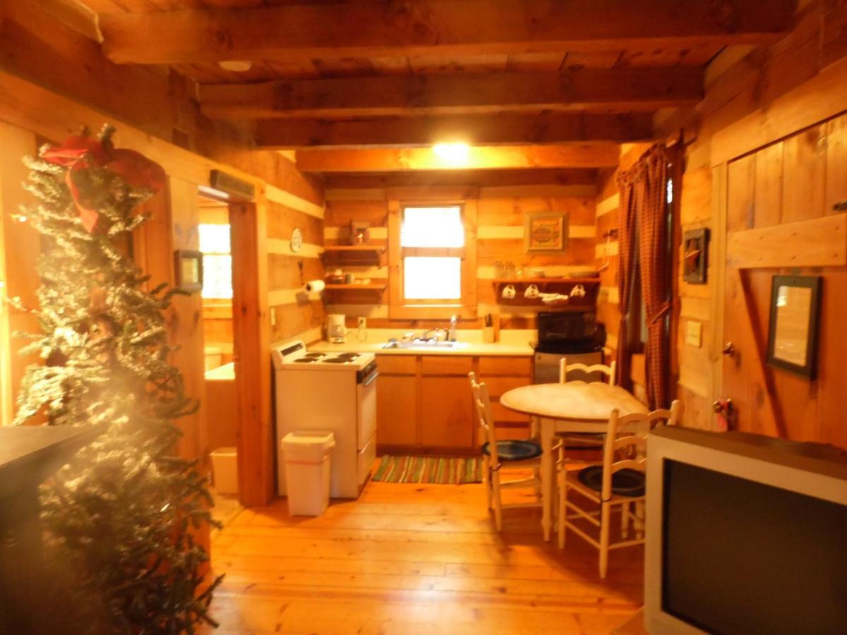 Fiddlers Roost B&B Cabins Galax Exterior foto